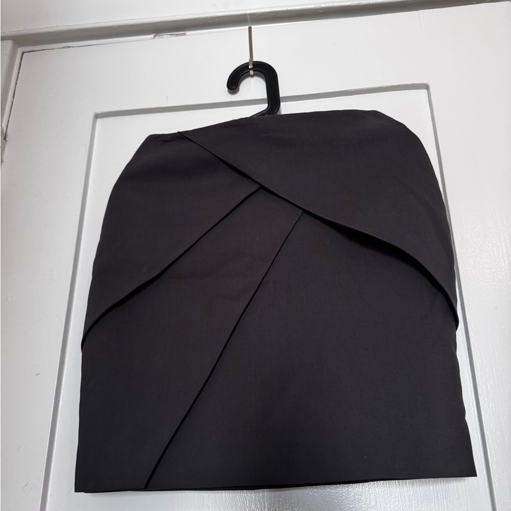 H&M Structured Pencil Skirt w/Geometric Design
